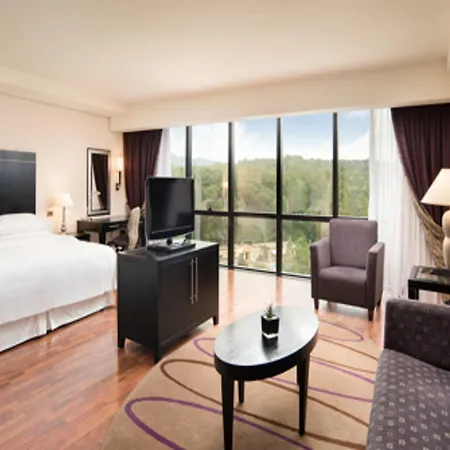 호텔 Mak Albania 5*