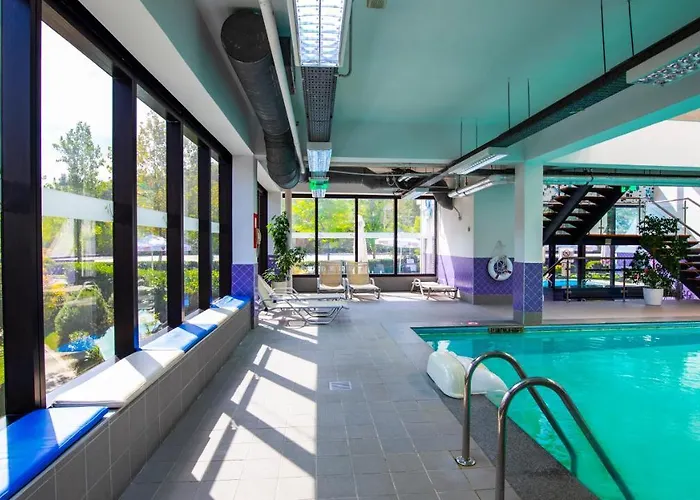 Mak Albania Szálloda