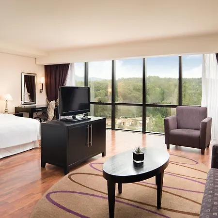 Hotell Mak Albania 5*