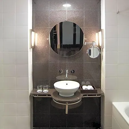 فندق ماك ألبانيا 5*