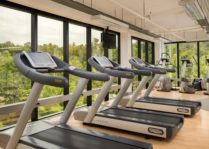 Mak Albania Hotel 5*